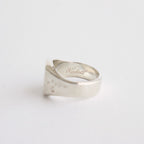 NADALL SQUARE SIGNET RING / HAMMERED #SILVER/WHITE FINISH [OJ-AC01]