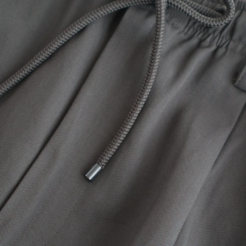 TRIPLE PLEATED EASY TROUSERS #CHARCOAL [A26A16PT02C]