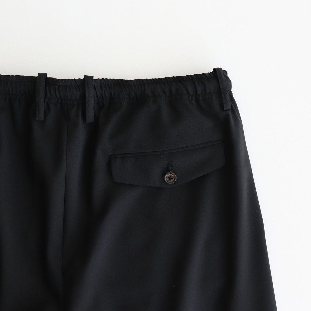 TRIPLE PLEATED EASY TROUSERS #BLACK [A25B03PT01C]