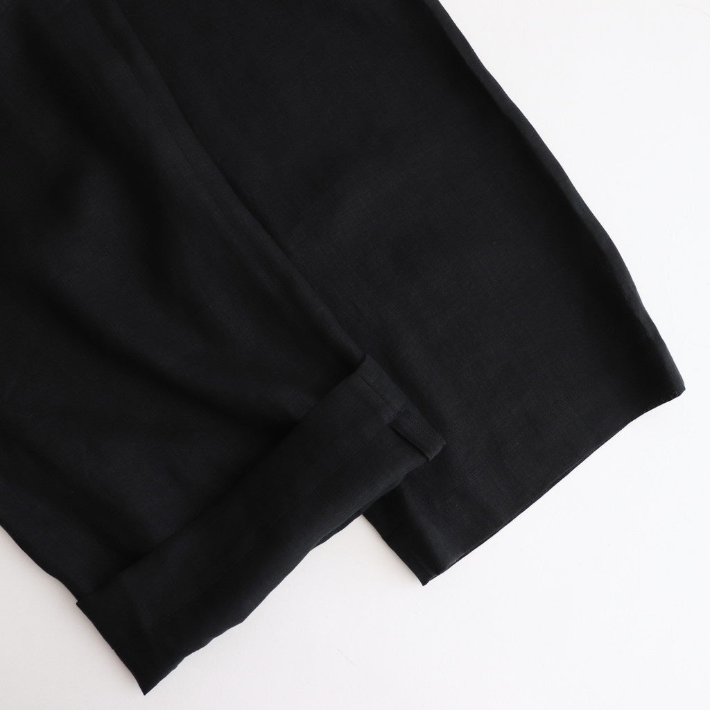 TRIPLE PLEATED EASY TROUSERS #BLACK [A25A16PT01C]