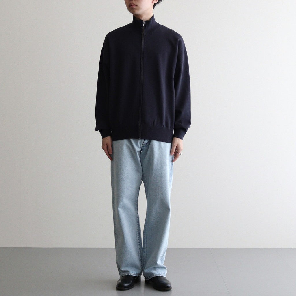 172cm 58kg　size : M