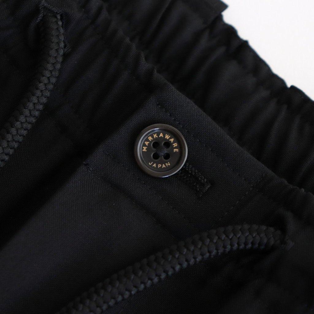 TRIPLE PLEATED EASY TROUSERS #BLACK [A25B03PT01C]