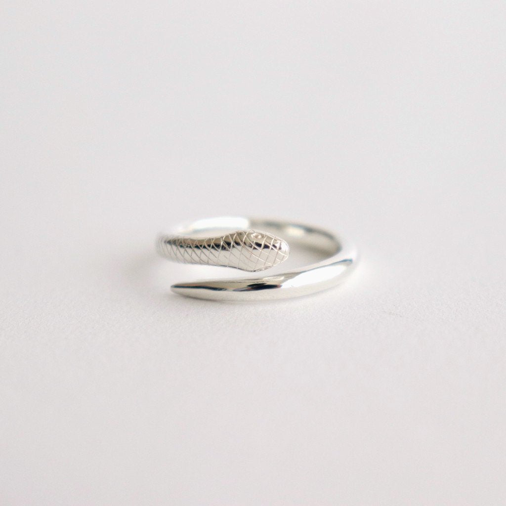 LUCIAN / SNAKE RING #SILVER/WHITE FINISH [OJ-AC13]