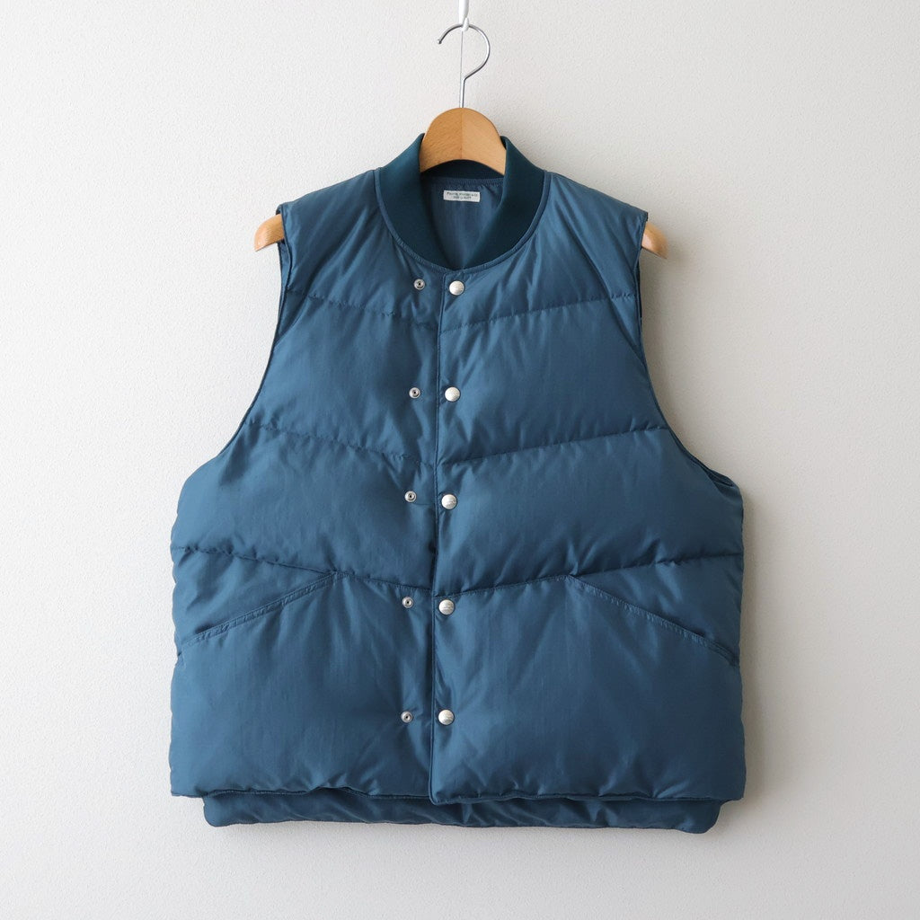 MOUNTAINEER DOWN VEST #CERULEAN [PMAU-VT01] - Diffusion 三重県