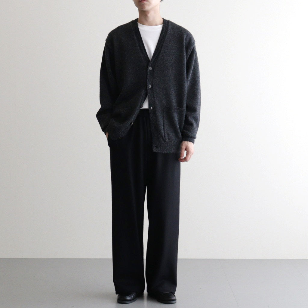 BABY ALPACA KURUMI TENJIKU V CARDIGAN #CHARCOAL [BN-25FM-059]