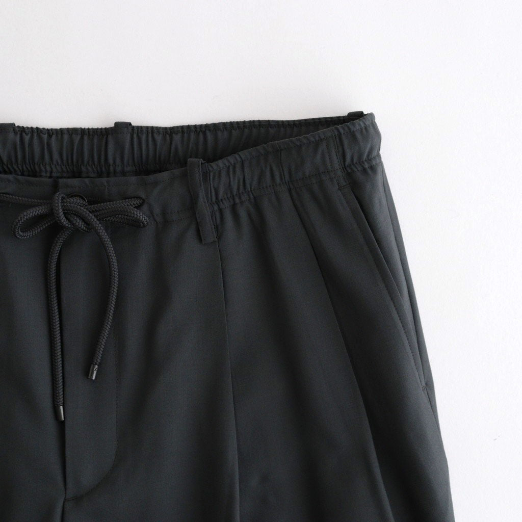 DOUBLE PLEATED EASY TROUSERS #CHARCOAL [A26A15PT02C]