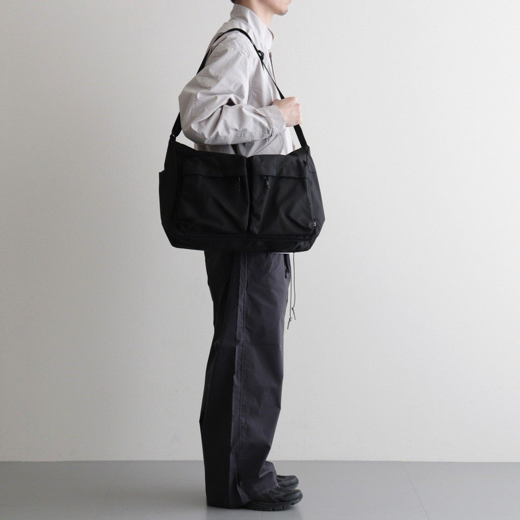 LC SHOULDER_STANDARD #Black [26f_LC03]