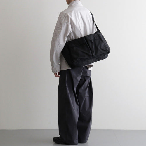 LC SHOULDER_STANDARD #Black [26f_LC03]