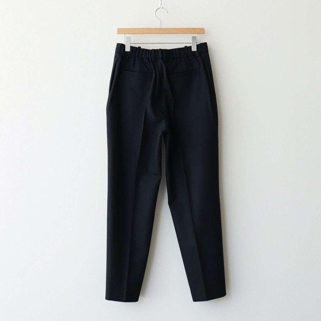 FLAT TAPERED TROUSERS #BLACK [A24C17PT01C]