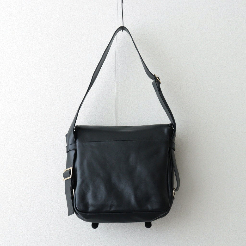 FLAP SHOULDER BAG M #BLACK [BG-30-C-COW-5]