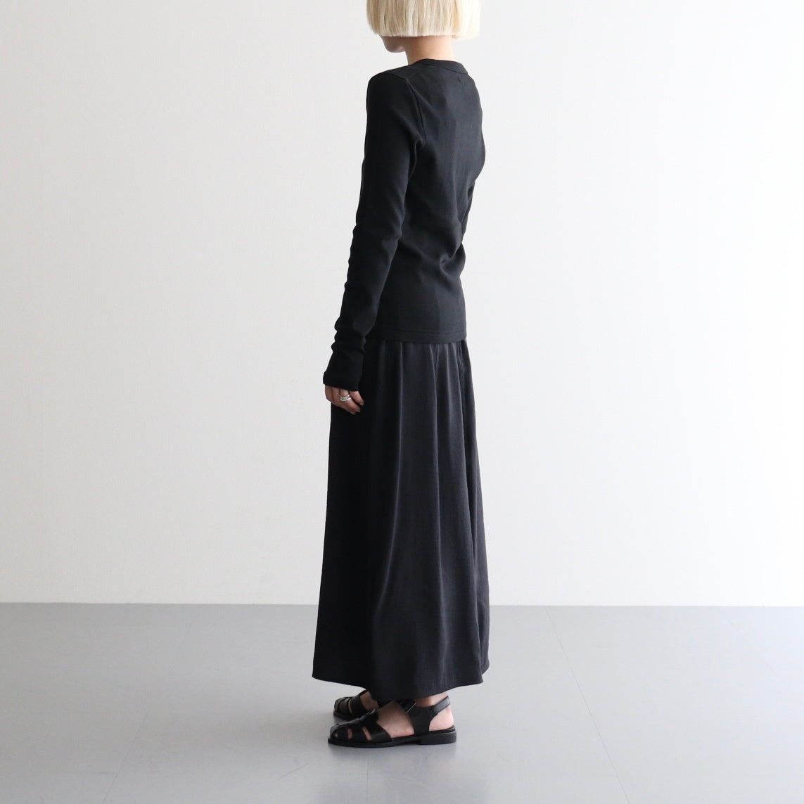 Classic Rib Henley-neck L/S #Black [bROOTS24F006WF26]