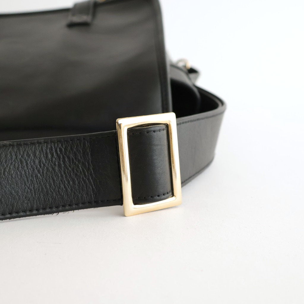 FLAP SHOULDER BAG M #BLACK [BG-30-C-COW-5]