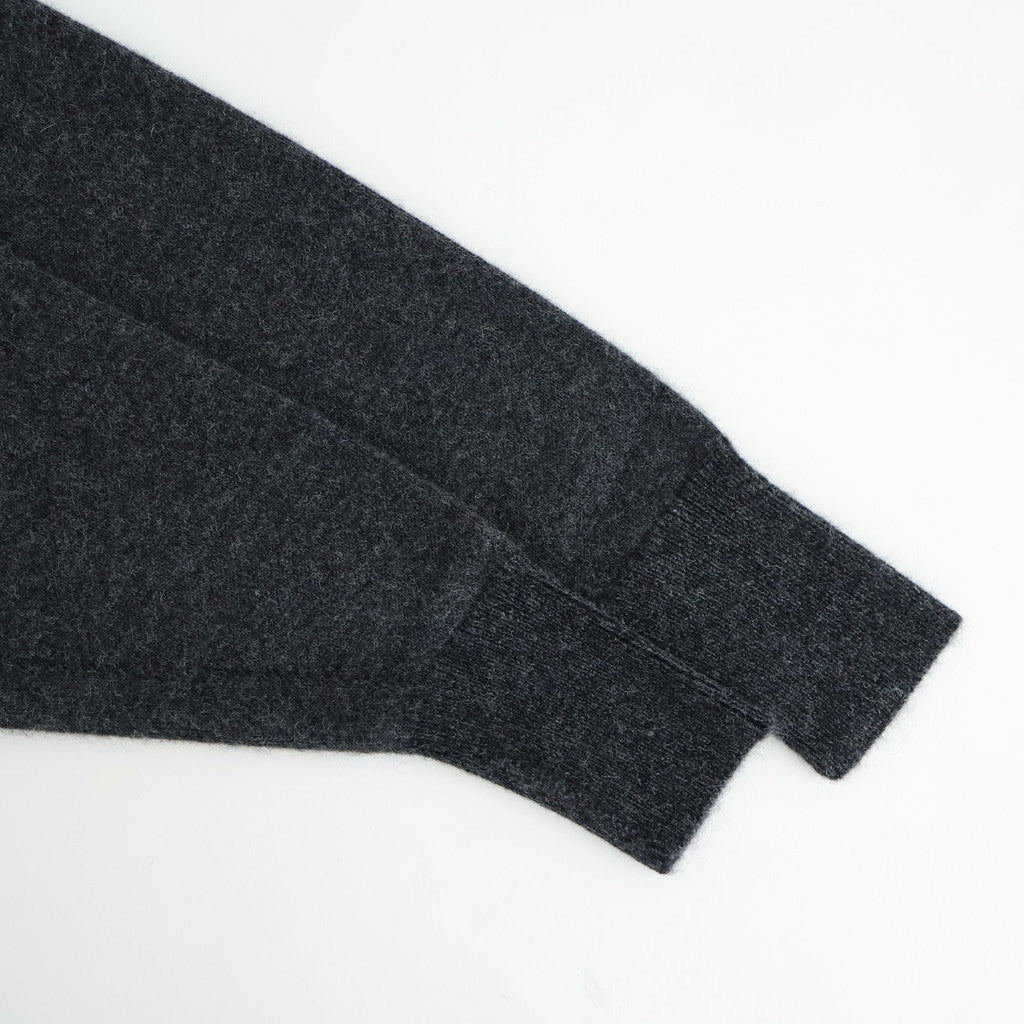 BABY ALPACA KURUMI TENJIKU V CARDIGAN #CHARCOAL [BN-25FM-059]