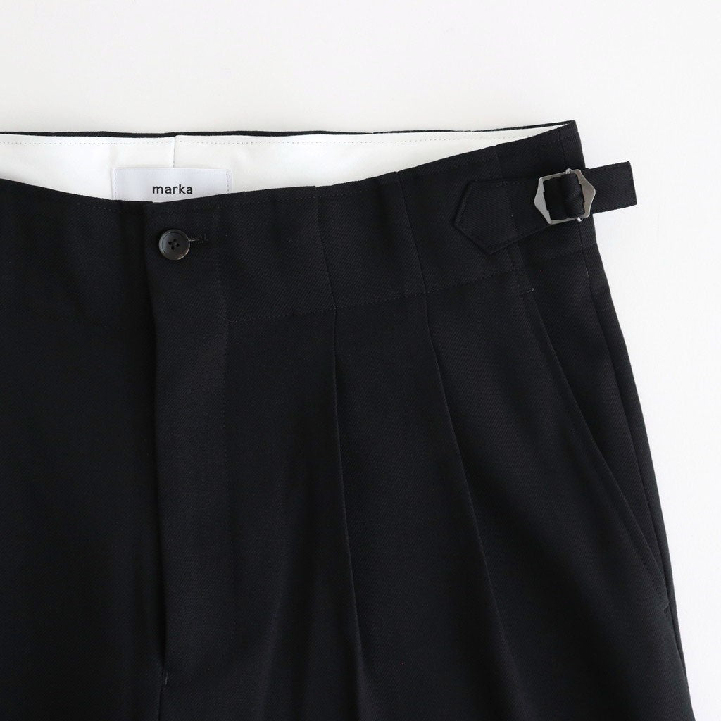 TWO TUCK MILITARY TROUSERS #BLACK [M25C07PT01C]