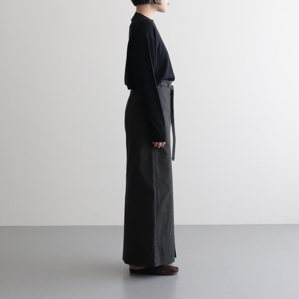 Cotton Serge Belted Skirt #InkBlack [BHSW25F7]