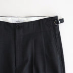 TWO TUCK MILITARY TROUSERS #CHARCOAL GRAY [M25C07PT01C]