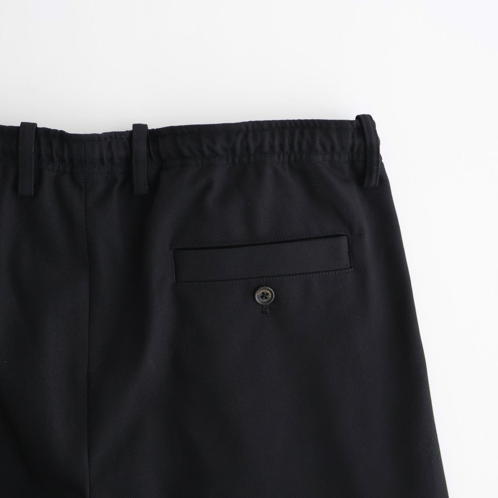 DOUBLE PLEATED EASY TROUSERS #BLACK [A26A93PT02C]
