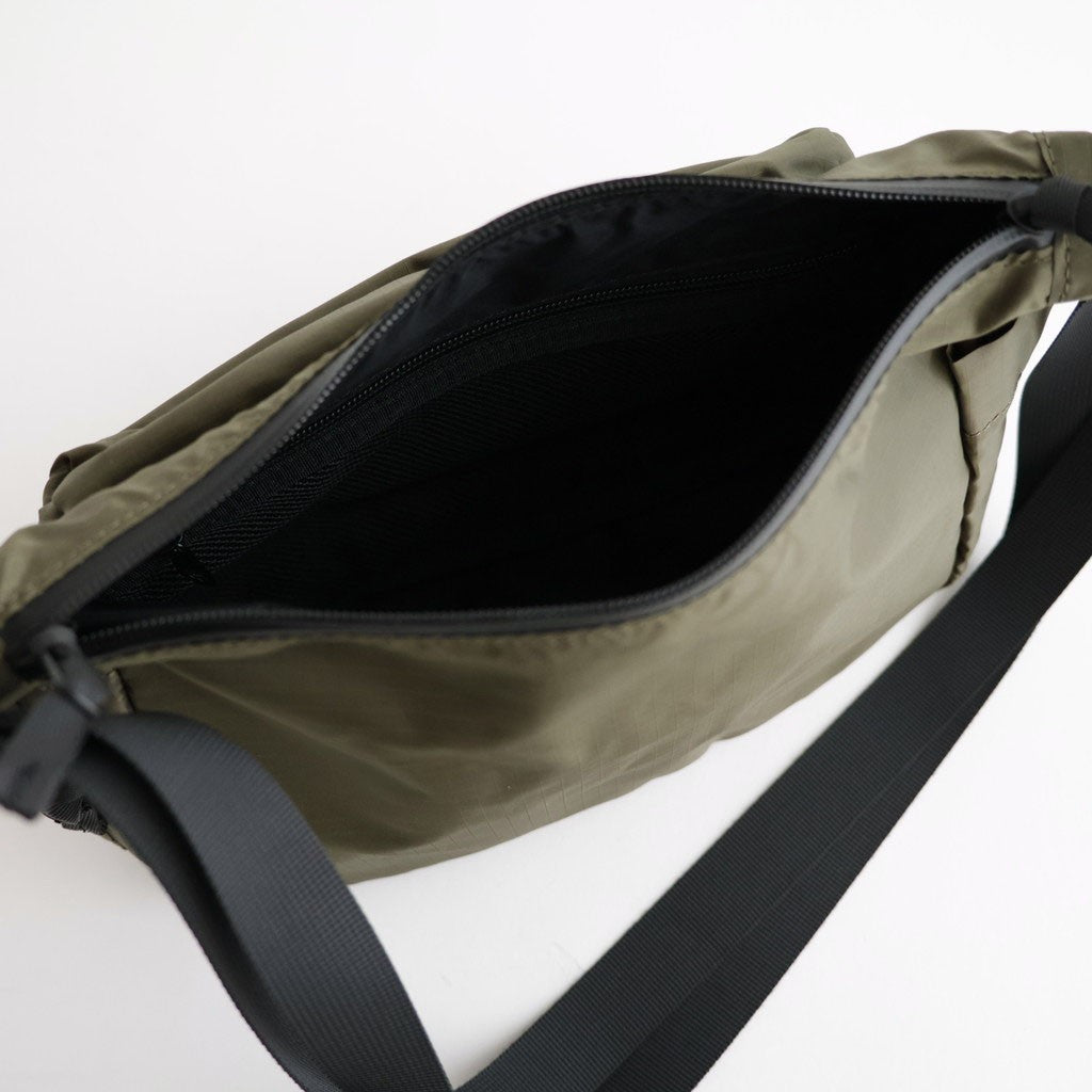LC SHOULDER MINI_LITE #Olive [26f_LC04R]