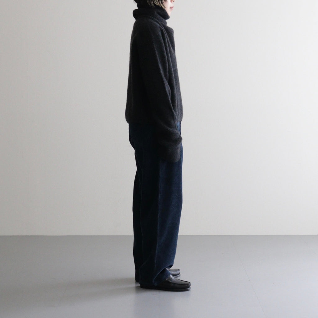 CASHMERE FOX UNIQUE TURTLE #CHARCOAL [BN-25FL-042]