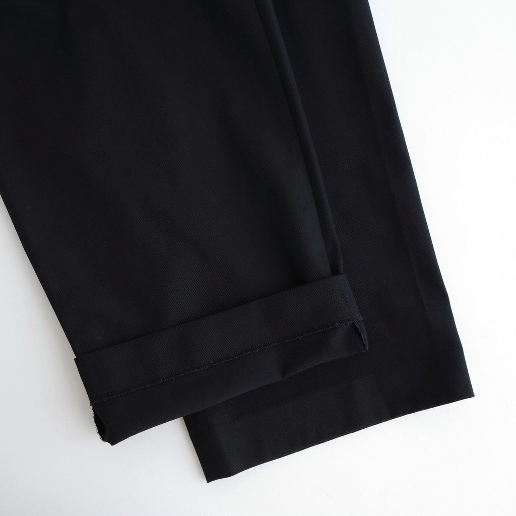 TRIPLE PLEATED WIDE TROUSERS #BLACK [A26A93PT03C]