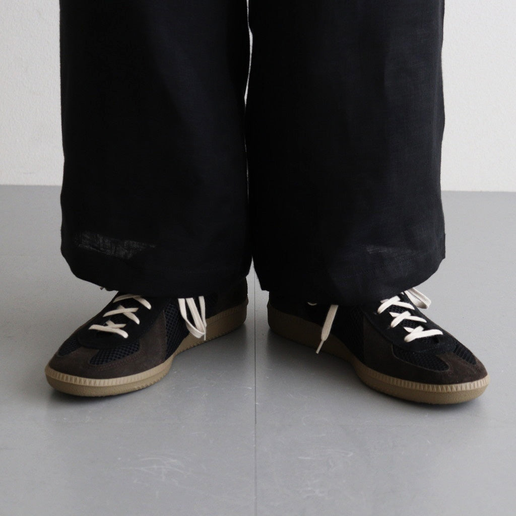 GERMAN MILITARY TRAINER #BLACK [1715FS]