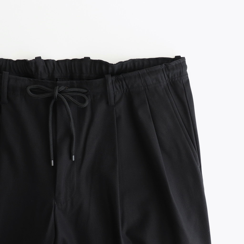 DOUBLE PLEATED EASY TROUSERS #BLACK [A25C04PT02C]