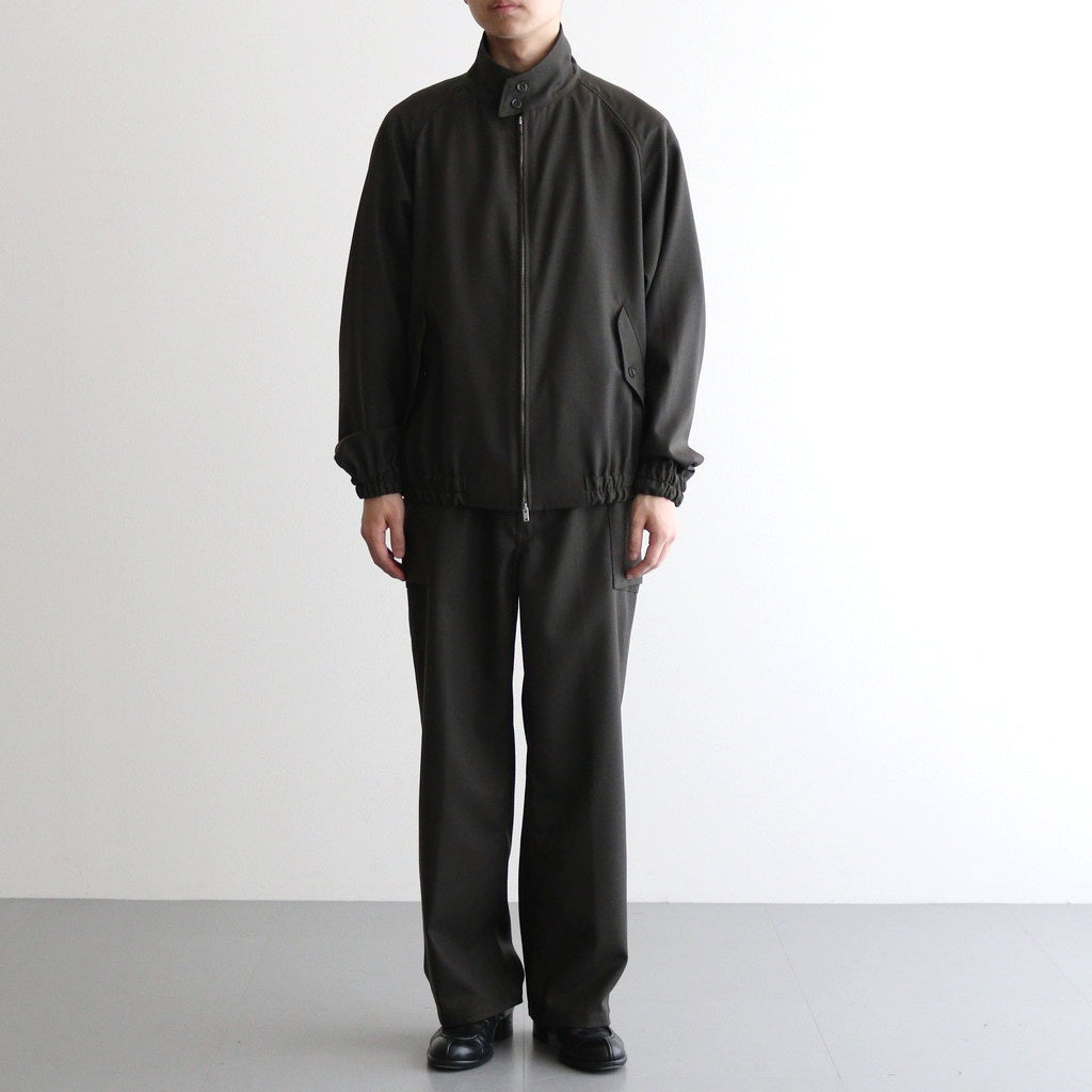 172cm 58kg　size : 2