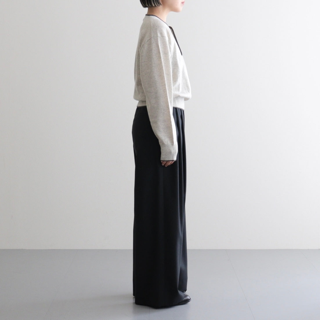 Cashmere Henleyneck - Diffusion Exclusive #Lt.Gray×Charcoal [NEP-AW2520B]