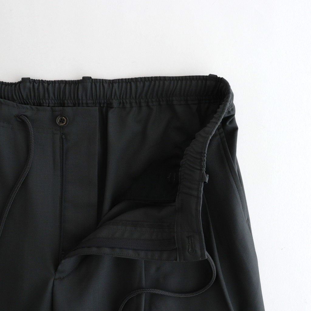 DOUBLE PLEATED EASY TROUSERS #CHARCOAL [A26A15PT02C]