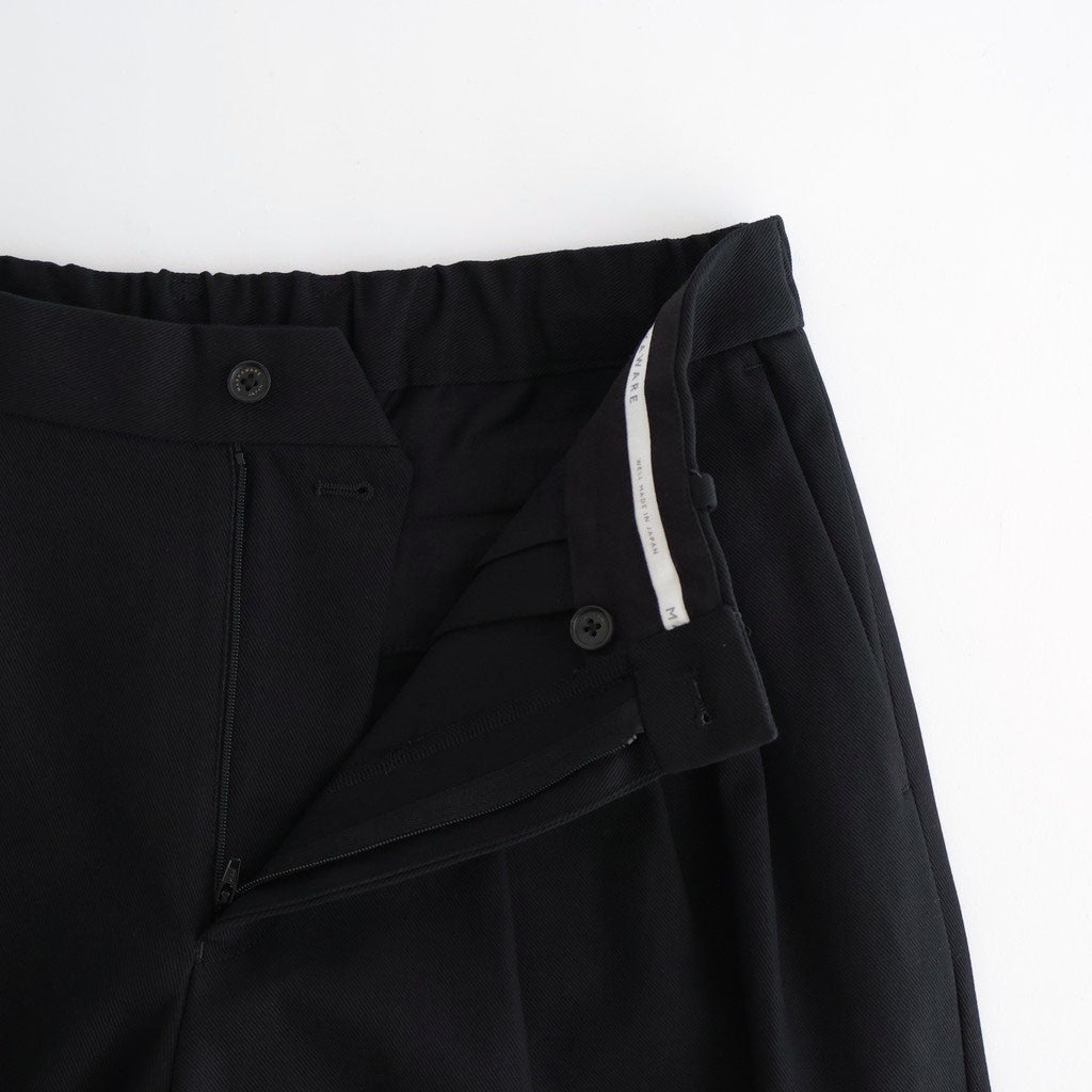 TRIPLE PLEATED WIDE TROUSERS #BLACK [A26A93PT03C]