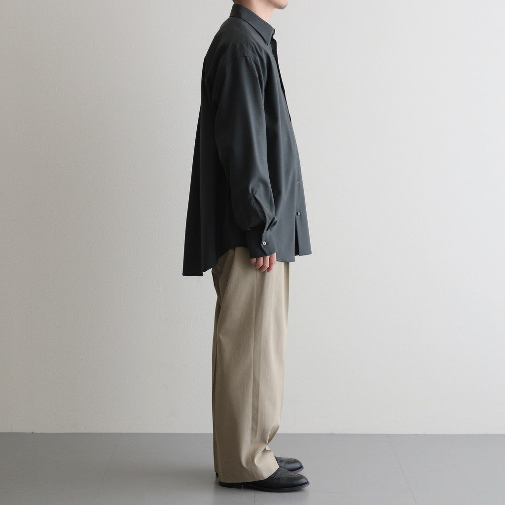 CLASSIC FIT DOUBLE PLEATED TROUSERS #KHAKI [A25A05PT01C]