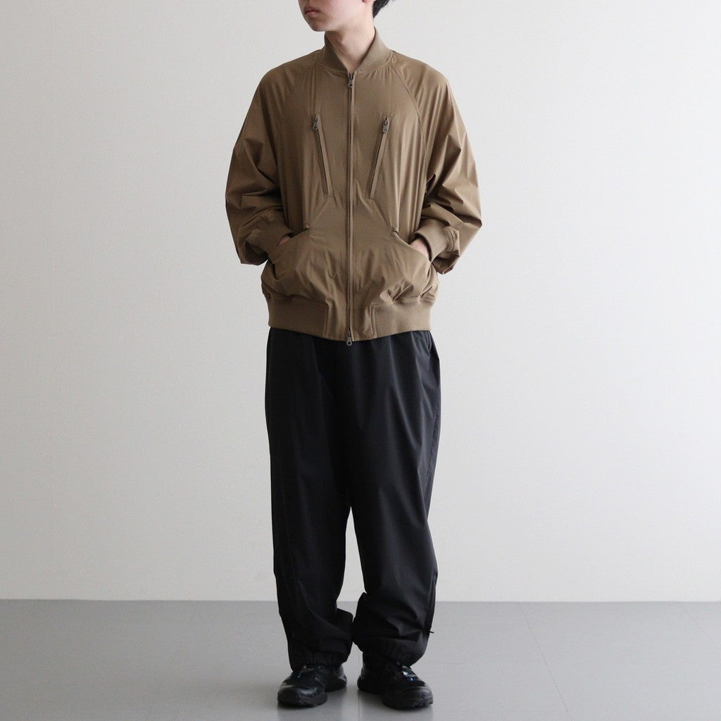 172cm 58kg　size : 3