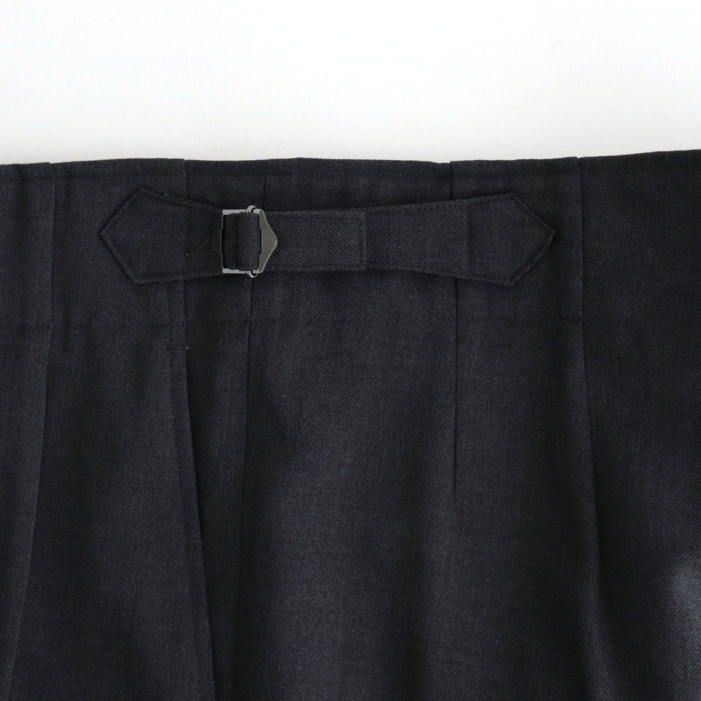 TWO TUCK MILITARY TROUSERS #CHARCOAL GRAY [M25C07PT01C]