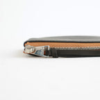 qualquer coisa pouch mini - doeskin #black×camel