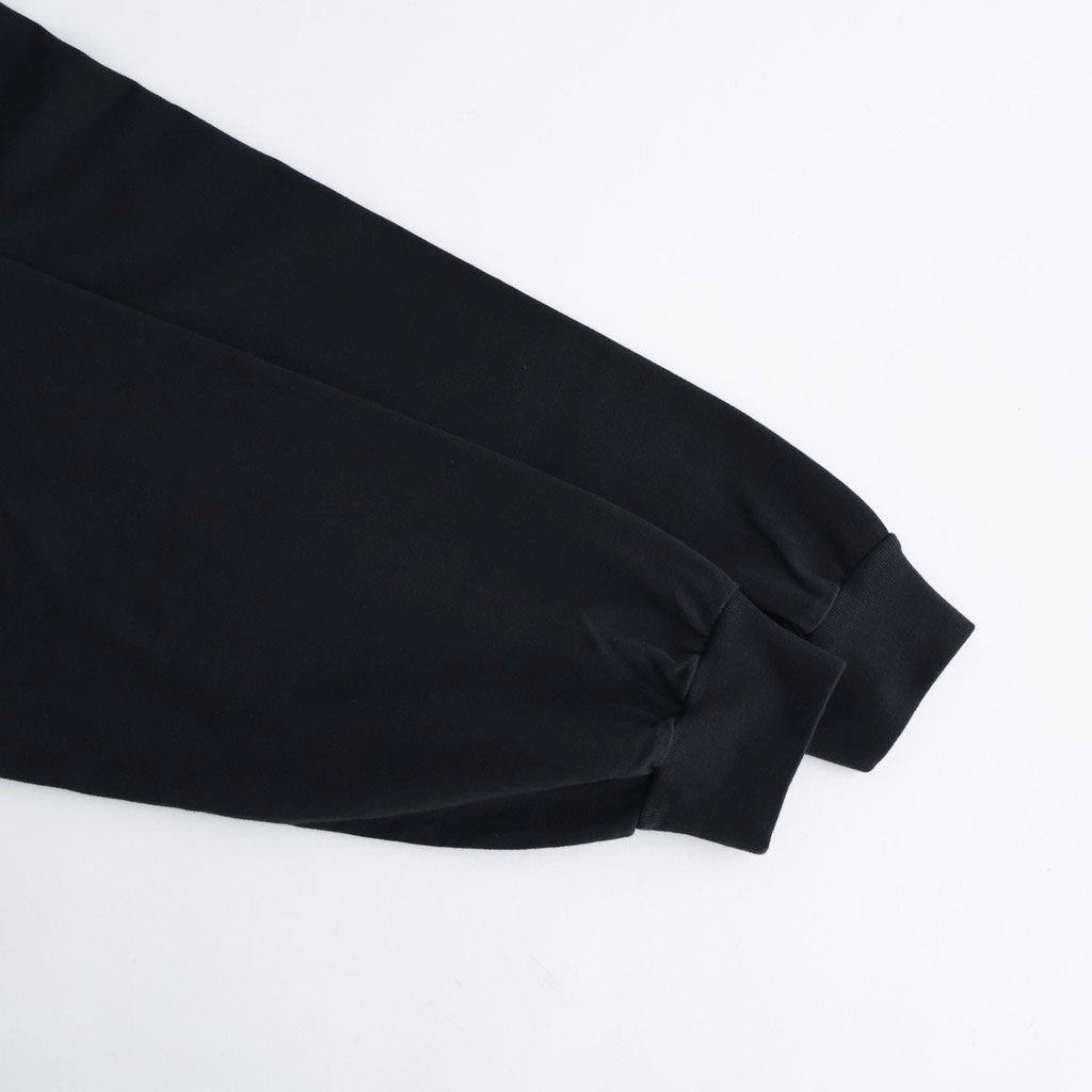 Classic Collared Cardigan #Black [bROOTS26F13]