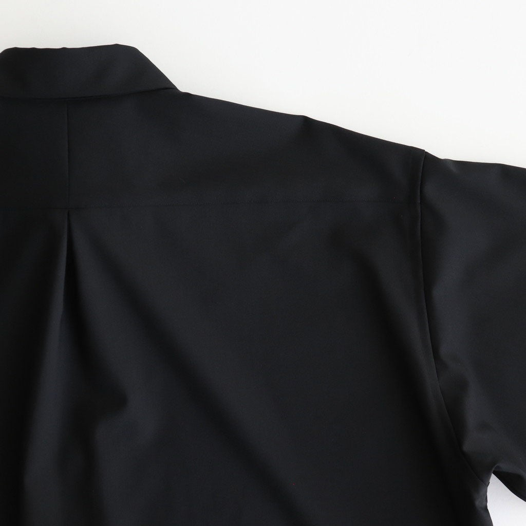 COMFORT FIT S/S SHIRT #BLACK [A25B03SH01B]