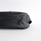 NEWSPAPER BAG M #BLACK [BG-27-C-COW.AN-4]