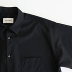 COMFORT FIT S/S SHIRT #BLACK [A25B03SH01B]