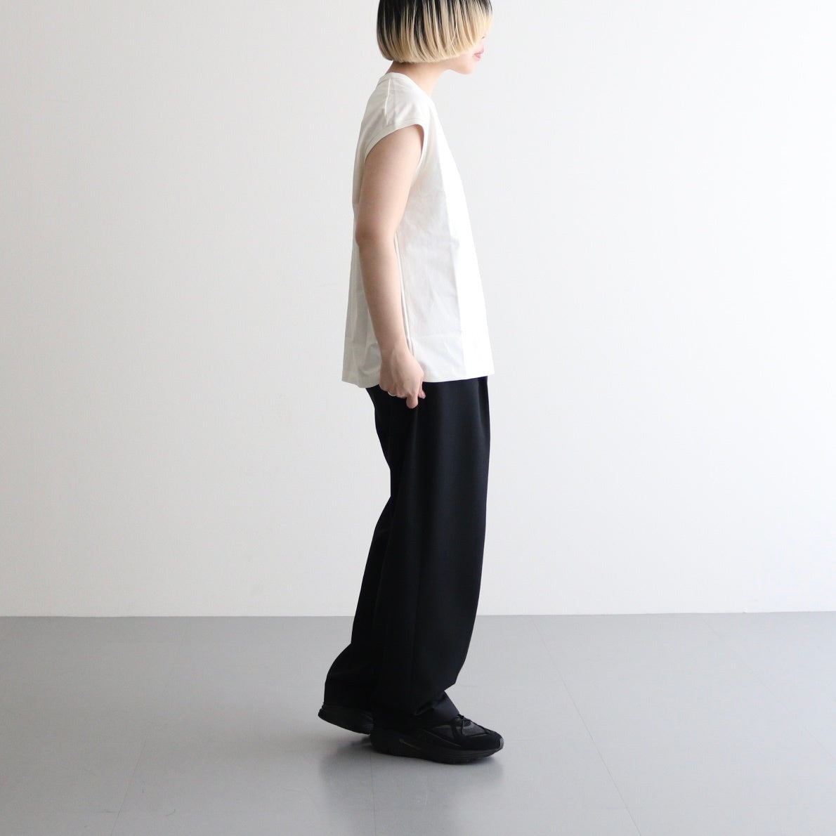 Cotton Jersey Sleeveless Tee #Ivory [N25SH059]