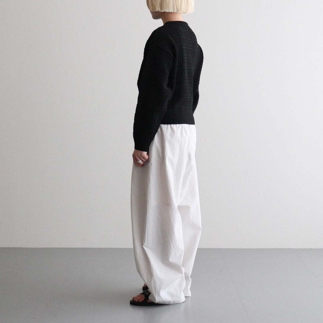 GRASSY LACE CREW NECK #BLACK [BN-26SL-028]